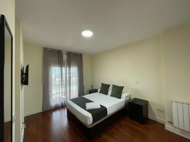Chalet Pension Rooms Abril